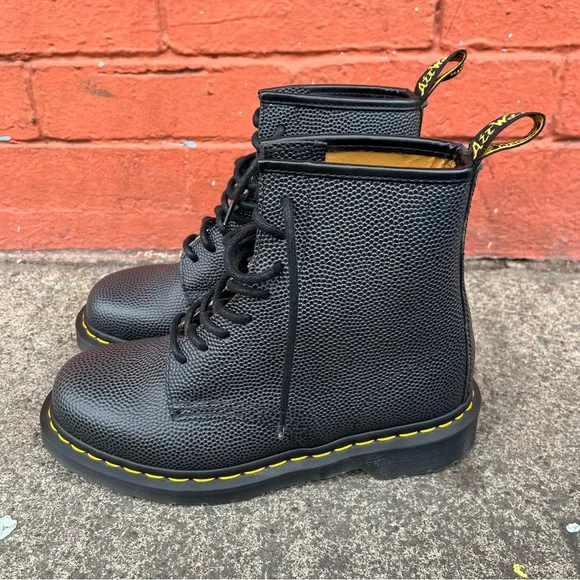 Dr. Martens x Stussy 1460 Leopard 8-Eyelet Boot - Picture 4 of 9